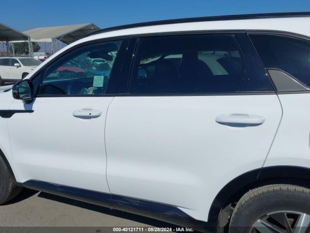 5XYRL4LCXPG176778 KIA SORENTO S