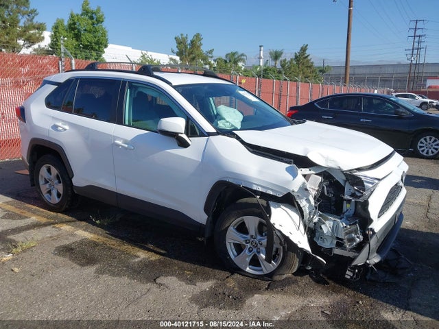 Toyota Rav4 Xle 2021 2T3W1RFV6MW153384 zdjęcie główne