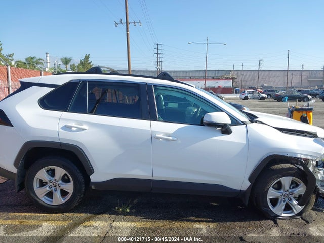 Toyota Rav4 Xle 2021 2T3W1RFV6MW153384 Image 14