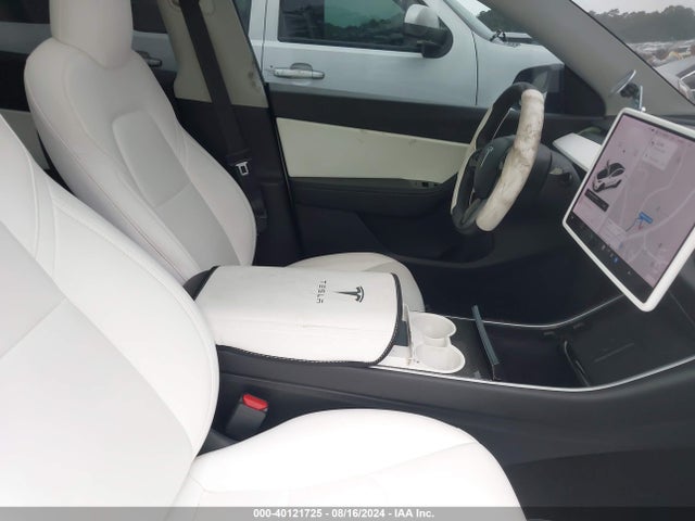 2020 TESLA MODEL Y 5YJYGDEFXLF025559 Photo 4