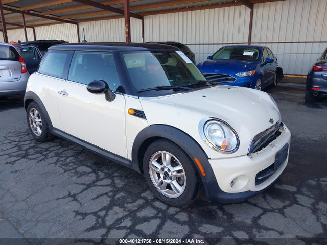 2013 MINI HARDTOP WMWSU3C55DT680775 Photo 0