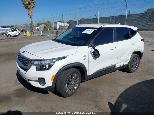 KIA Seltos Lx 2021 KNDEPCAAXM7182409 Image 2