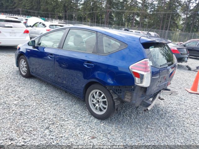 JTDZN3EU3FJ021210 Toyota Prius V Three