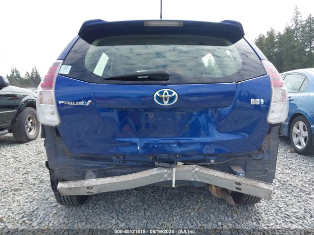 JTDZN3EU3FJ021210 Toyota Prius V Three