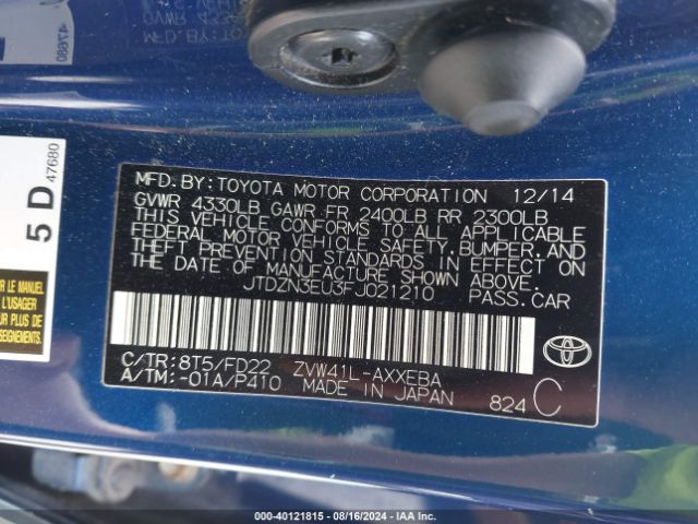 JTDZN3EU3FJ021210 Toyota Prius V Three