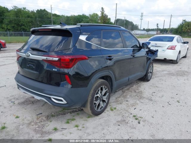 KNDERCAA5M7210241 KIA SELTOS EX