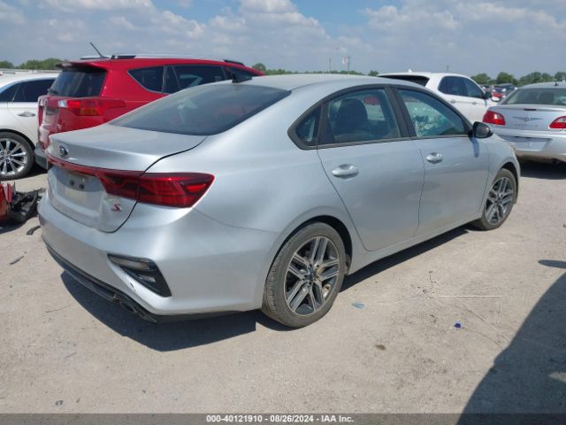 3KPF34AD9KE028268 KIA FORTE S