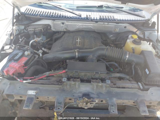 5LMJJ3HT0GEL02766 Lincoln Navigator L Select
