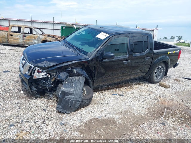 Nissan Frontier Desert Runner 2018 1N6DD0ER1JN750991 Image 2