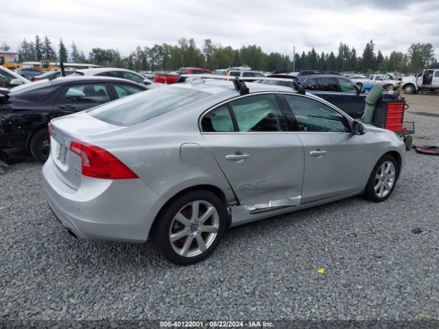 YV1612TK9G1399327 Volvo S60 T5 Premier
