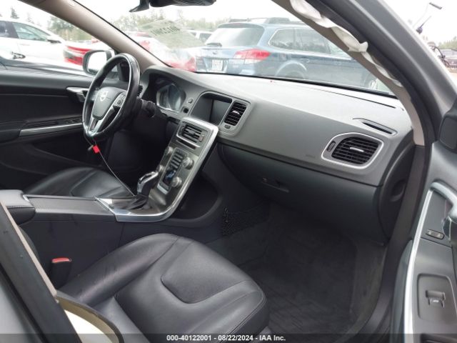 YV1612TK9G1399327 Volvo S60 T5 Premier