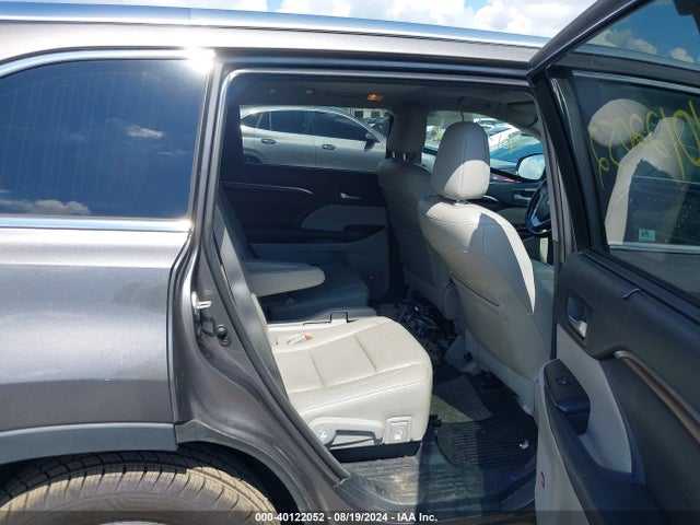 Toyota Highlander Limited V6 2014 5TDDKRFH7ES027052 Image 8