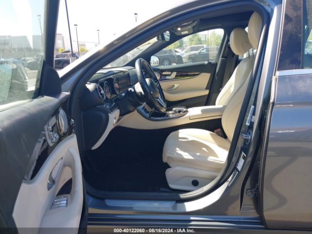 WDDZF4JB9KA545405 Mercedes-Benz E 300