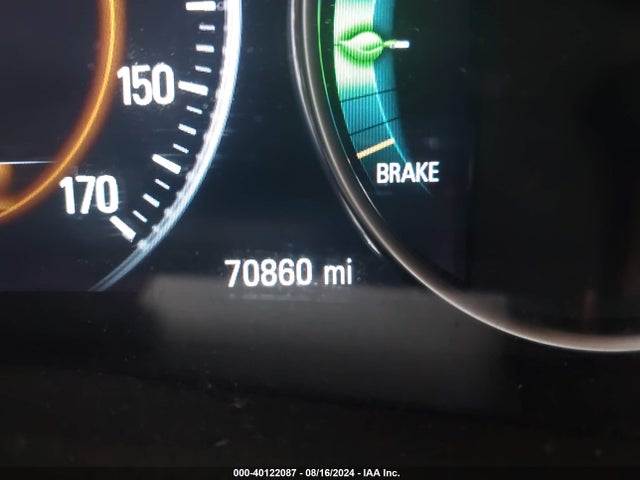 1G4ZR5SS9HU142890 Buick Lacrosse Premium
