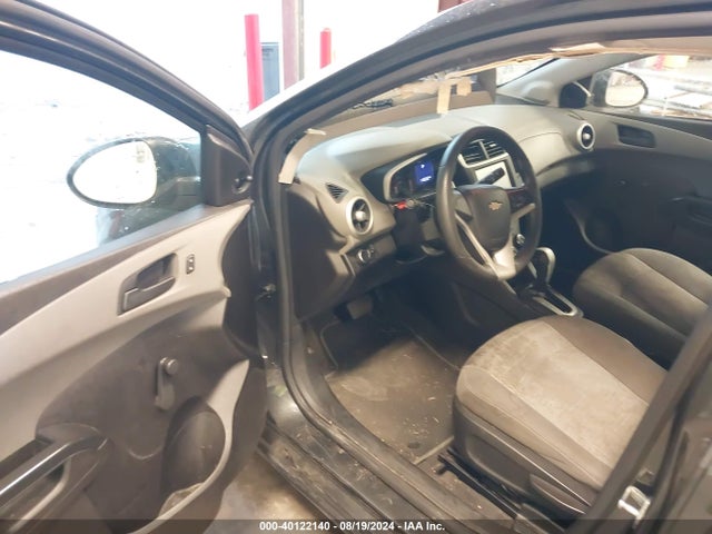 Chevrolet Sonic Ls Auto 2017 1G1JB5SH1H4153305 Image 15