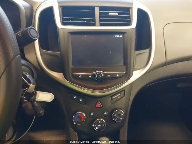 Chevrolet Sonic Ls Auto 2017 1G1JB5SH1H4153305 Image 17