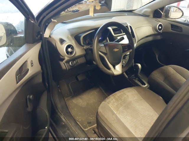 Chevrolet Sonic Ls Auto 2017 1G1JB5SH1H4153305 Image 5