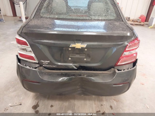 Chevrolet Sonic Ls Auto 2017 1G1JB5SH1H4153305 Image 6