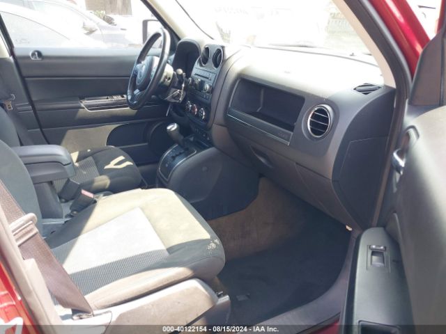 1C4NJRFB0HD133443 Jeep Patriot Latitude 4x4