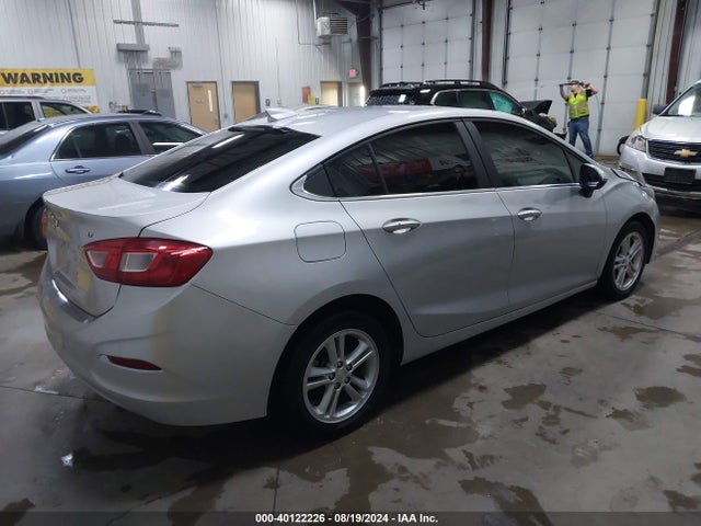 Chevrolet Cruze Lt Auto 2017 1G1BE5SMXH7254706 Image 4