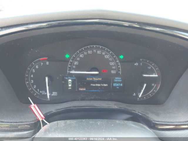 1GYKNARS1JZ164689 Cadillac Xt5 Standard