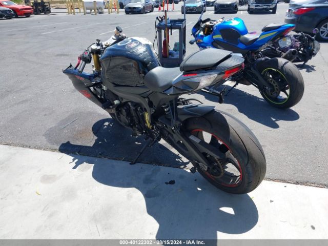 2019 SUZUKI GSX-R750 JS1GR7MAXK7100577 Photo 2