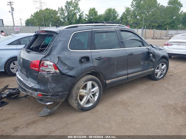 WVGEP9BP4ED014141 Volkswagen Touareg Tdi Lux