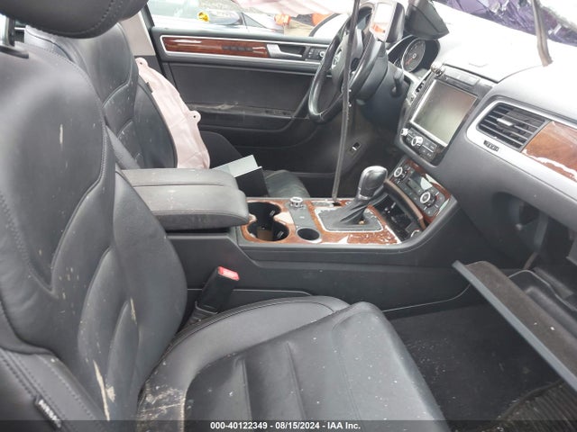 WVGEP9BP4ED014141 Volkswagen Touareg Tdi Lux