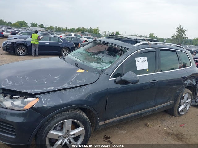 WVGEP9BP4ED014141 Volkswagen Touareg Tdi Lux