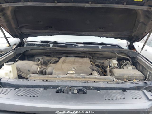 5TFUY5F14EX323599 Toyota Tundra Sr5 5.7l V8