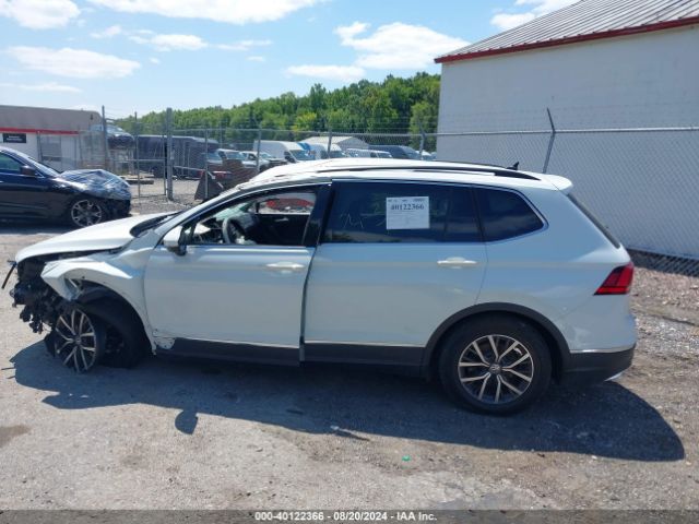 3VV3B7AX2JM207825 Volkswagen Tiguan 2.0t Se/2.0t Sel
