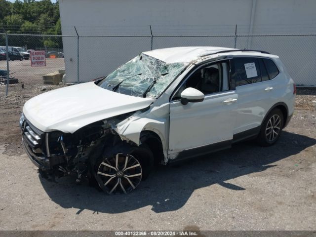 3VV3B7AX2JM207825 Volkswagen Tiguan 2.0t Se/2.0t Sel