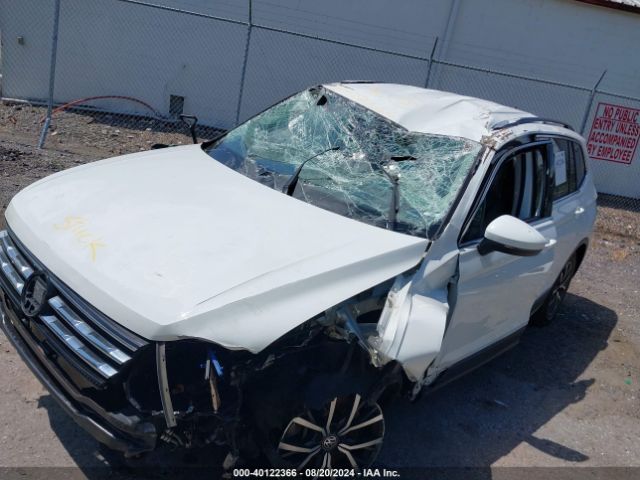 3VV3B7AX2JM207825 Volkswagen Tiguan 2.0t Se/2.0t Sel
