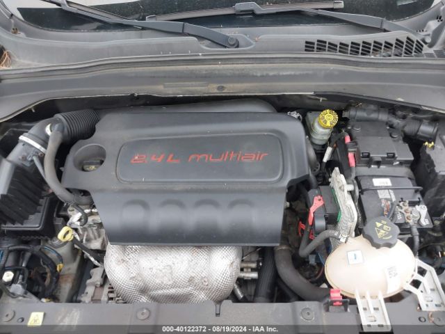 ZACCJAAT9FPB47476 Jeep Renegade Sport