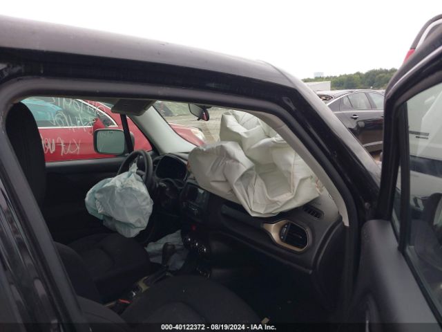 ZACCJAAT9FPB47476 Jeep Renegade Sport