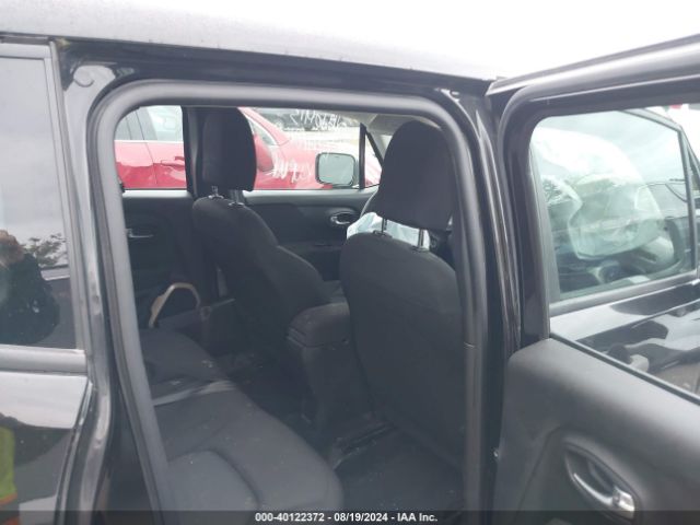 ZACCJAAT9FPB47476 Jeep Renegade Sport
