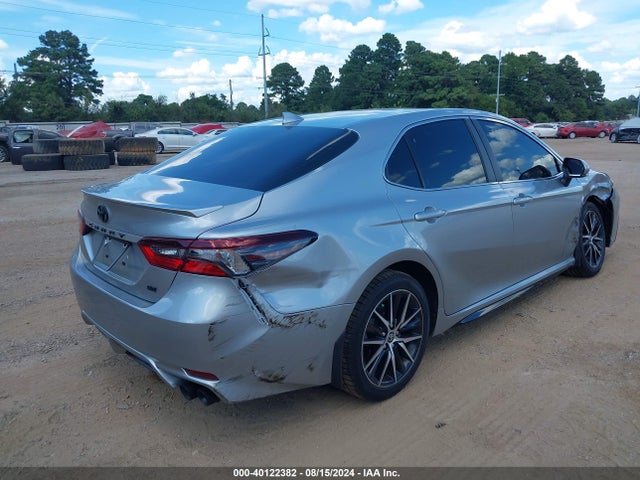 Toyota CAMRY SE 2022 4T1G11AK5NU639732 Image 4