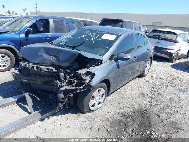 KIA FORTE LX 2016 KNAFX4A68G5549102 Image 2