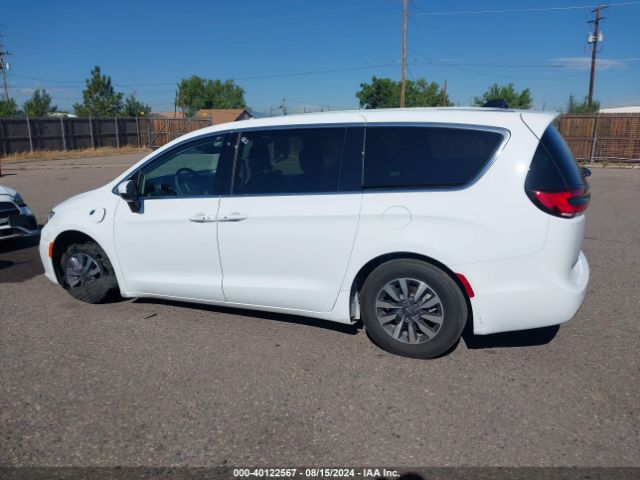 2C4RC1L76PR554415 Chrysler Pacifica Hybrid Touring L