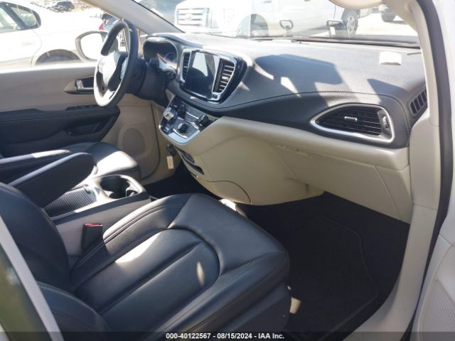 2C4RC1L76PR554415 Chrysler Pacifica Hybrid Touring L
