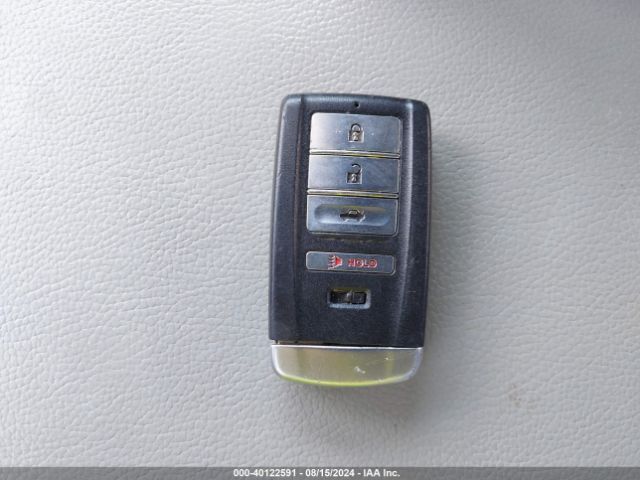 19UDE2F77GA003700 Acura Ilx Premium Package/technology Plus Package