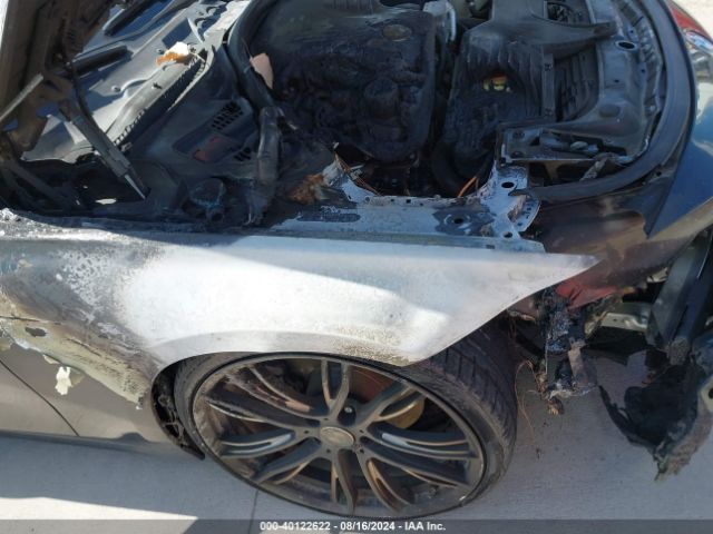 WBA8E1G54GNU11648 BMW 320i