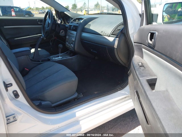 2010 MITSUBISHI GALANT 4A32B2FFXAE005704 Photo 4