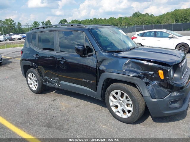 ZACCJABBXJPJ52956 Jeep Renegade Latitude Fwd