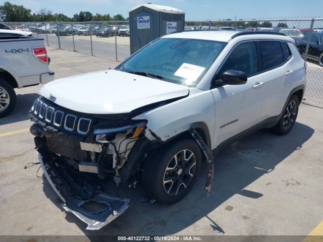 3C4NJCBB2NT137650 Jeep Compass Latitude Fwd