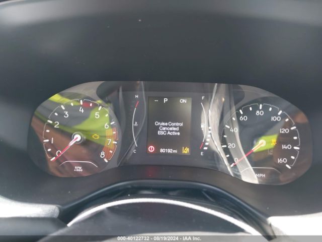 3C4NJCBB2NT137650 Jeep Compass Latitude Fwd