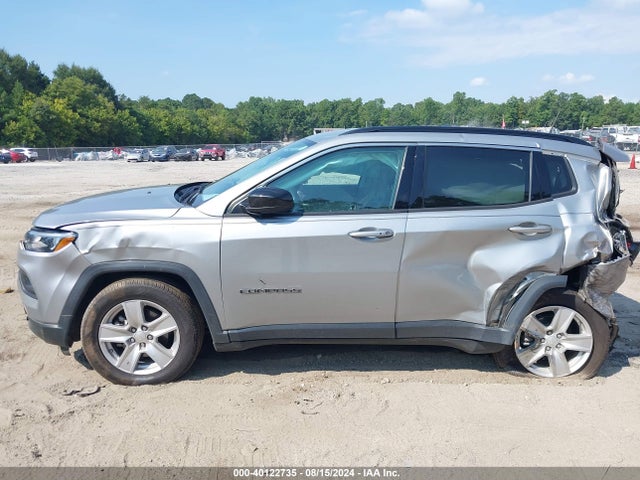 3C4NJCBB8NT197979 Jeep Compass Latitude Fwd