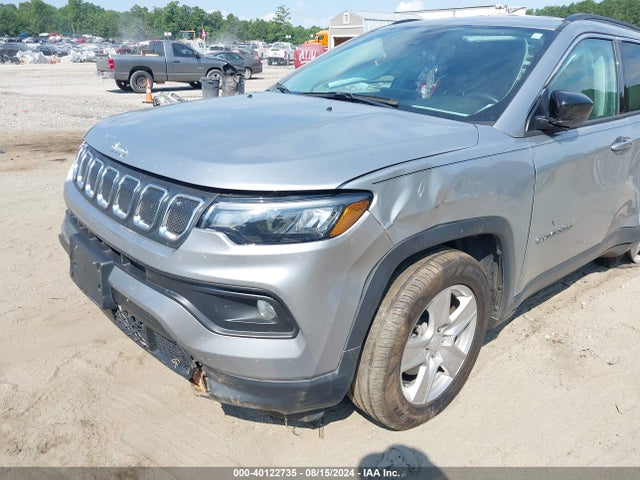 3C4NJCBB8NT197979 Jeep Compass Latitude Fwd