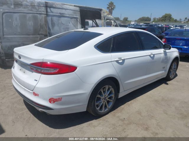 3FA6P0PU6HR329589 Ford Fusion Energi Se Luxury