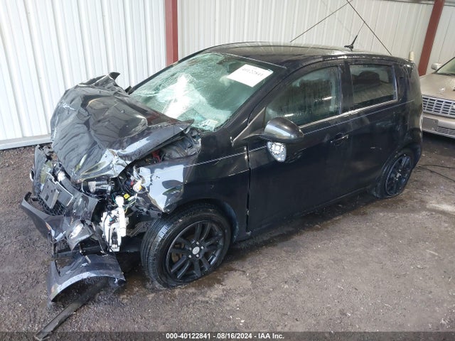 Chevrolet Sonic Lt Auto 2014 1G1JC6SH4E4167830 Image 2